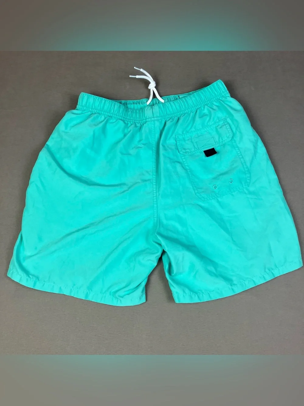 Vineyard Vines Men's Swim Trunks Size M Light Blue Teal Lined Pockets